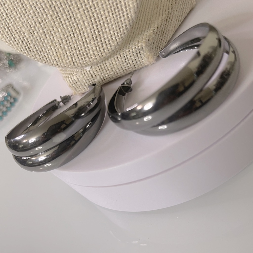 Elegant Silver Hoop Earrings